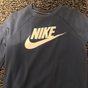 nike crew neck